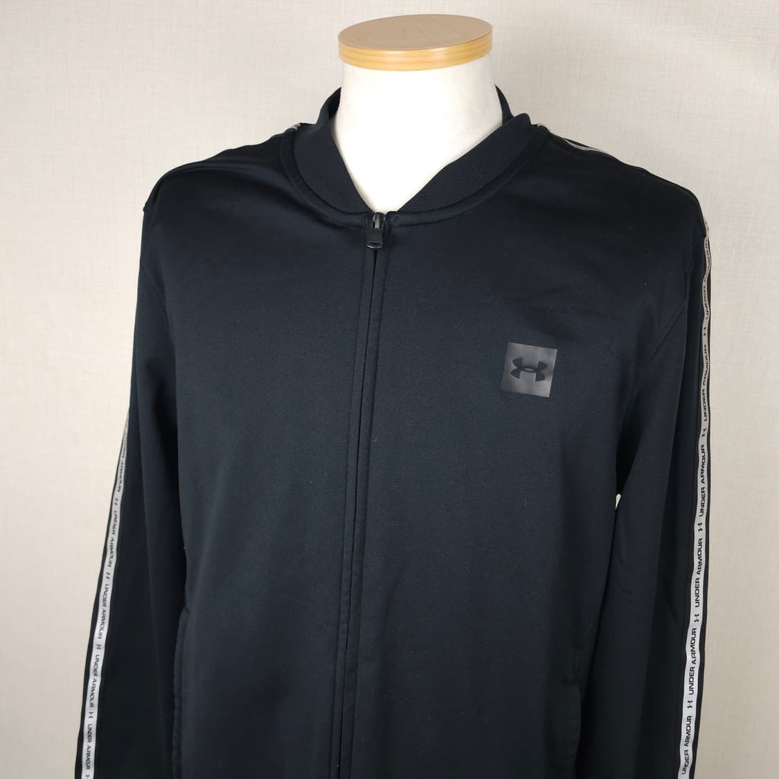 언더아머 기능성집업 남자105사이즈  상품이미지2