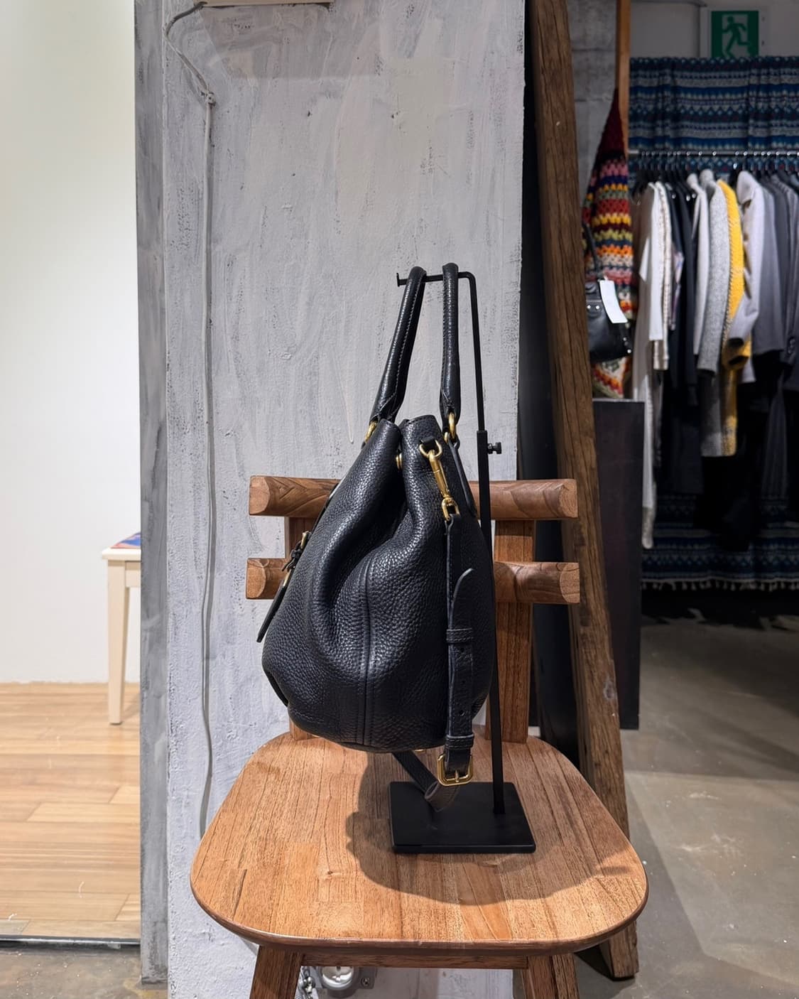 프라다 블랙 비텔로 다이노 사첼백 상품이미지3