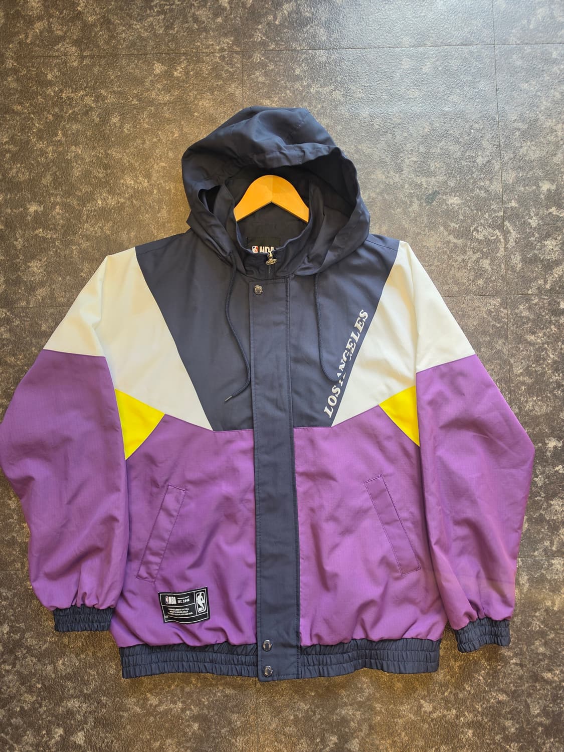 #NBA LA 레이커스 팀의 후드 바람막이 점퍼 상품이미지1