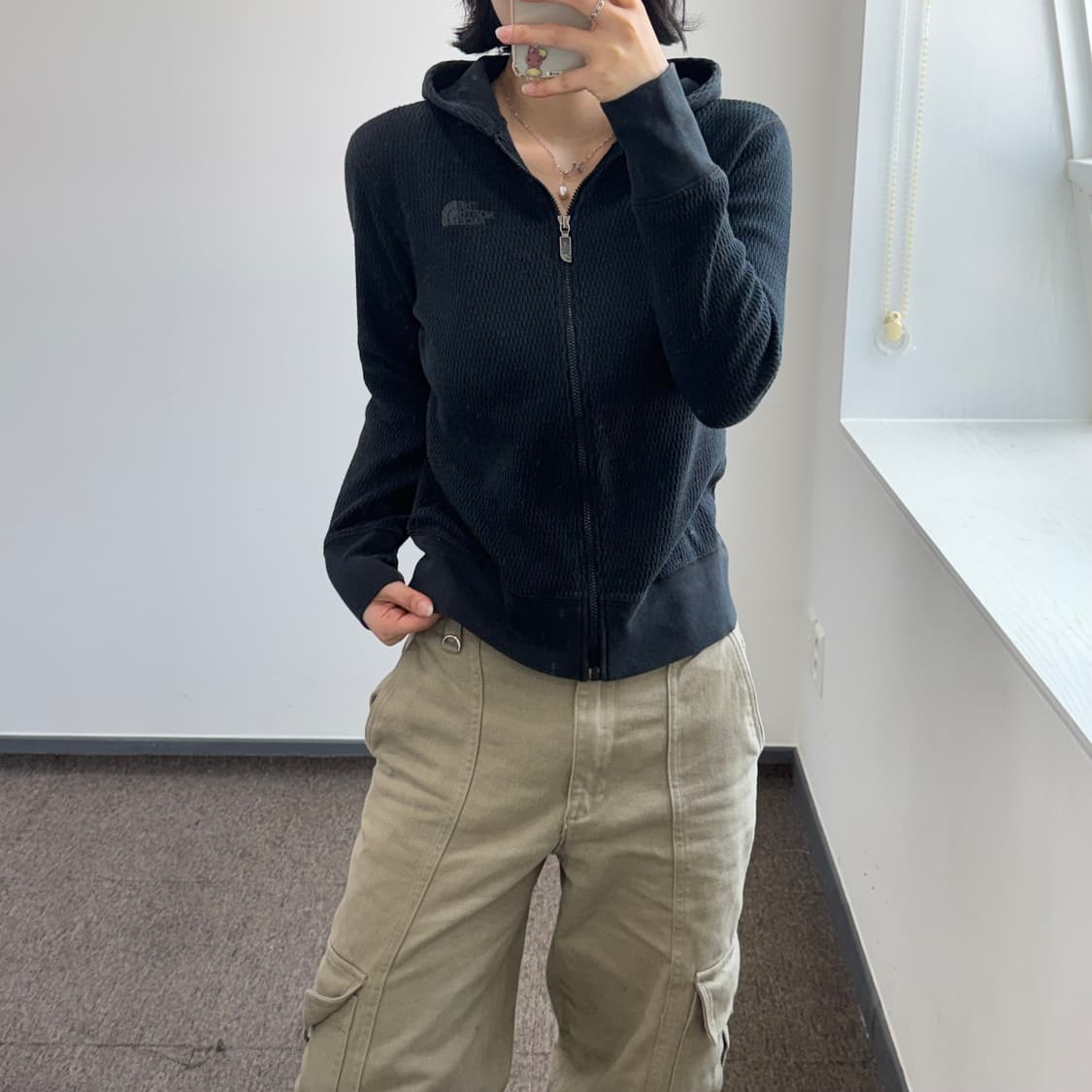 The north face 노스페이스 와플 블랙 후드집업 상품이미지2