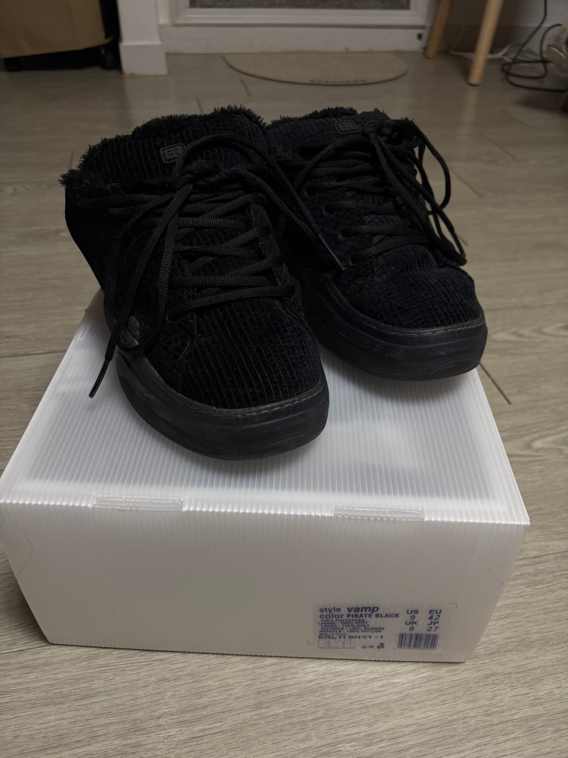 ERL 리미티드 코듀로이 뱀프 스니커즈 42사이즈 상품이미지3