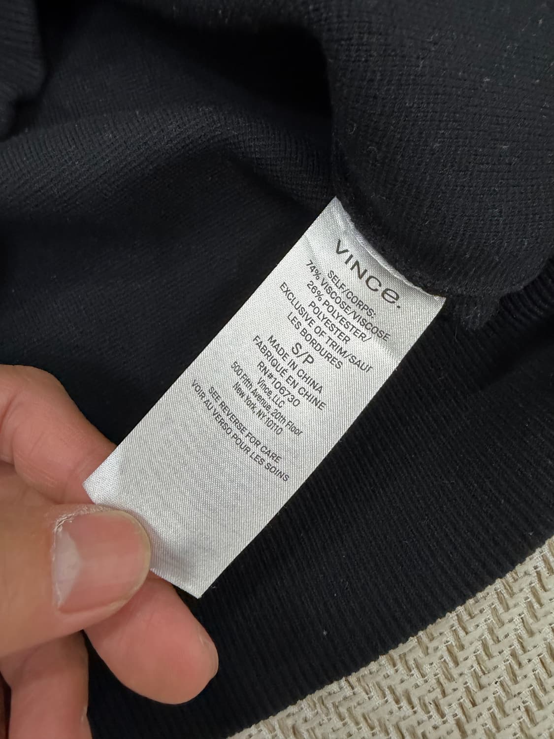 정품) VINCE 빈스 블랙 집업 S 상품이미지6