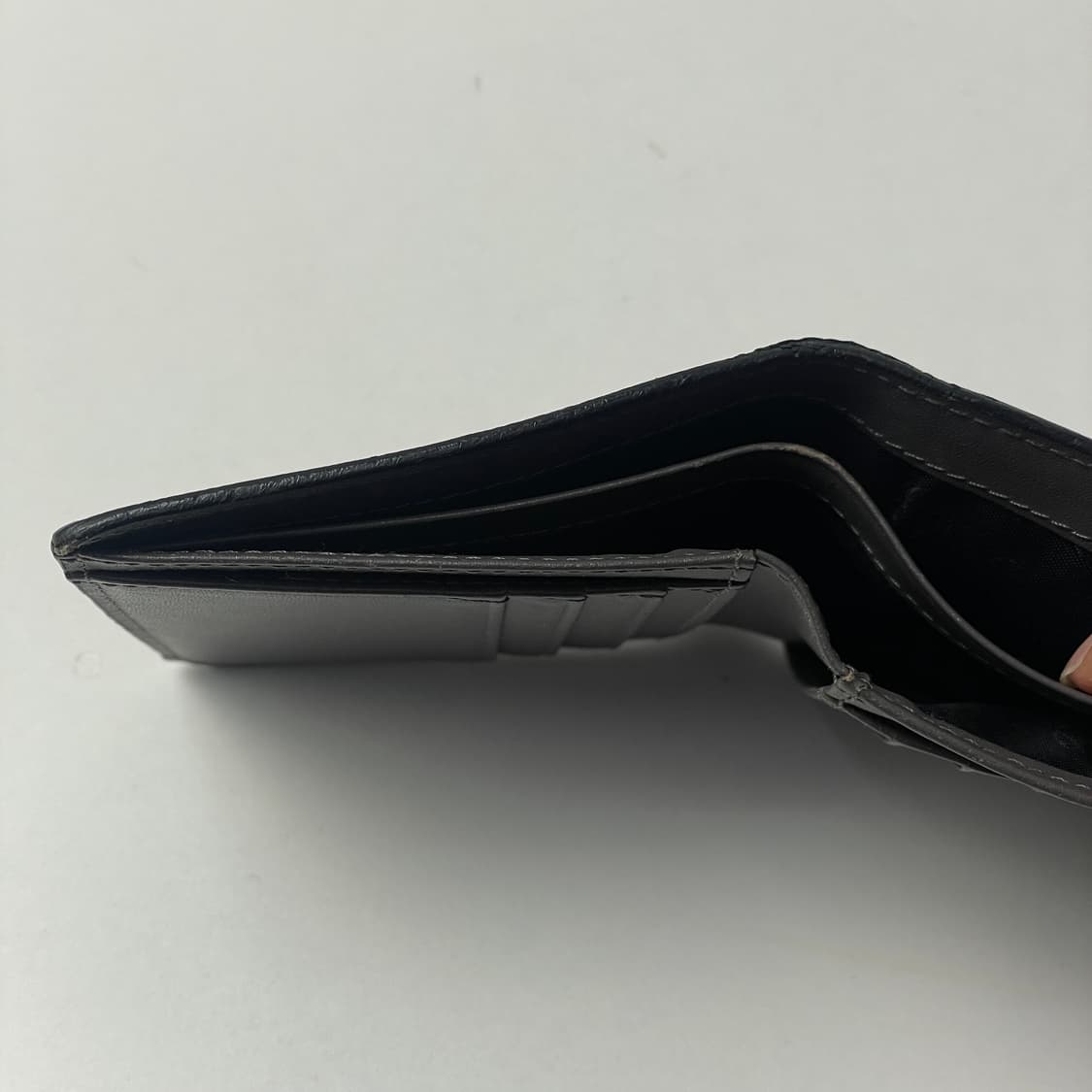 [중고] 빈치스벤치 남성 중지갑 상품이미지6