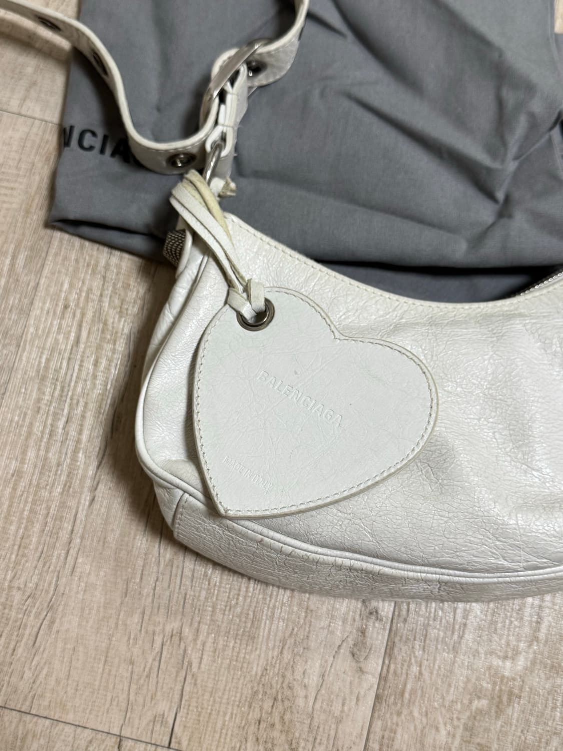 발렌시아가 르카골 xs 화이트 상품이미지9