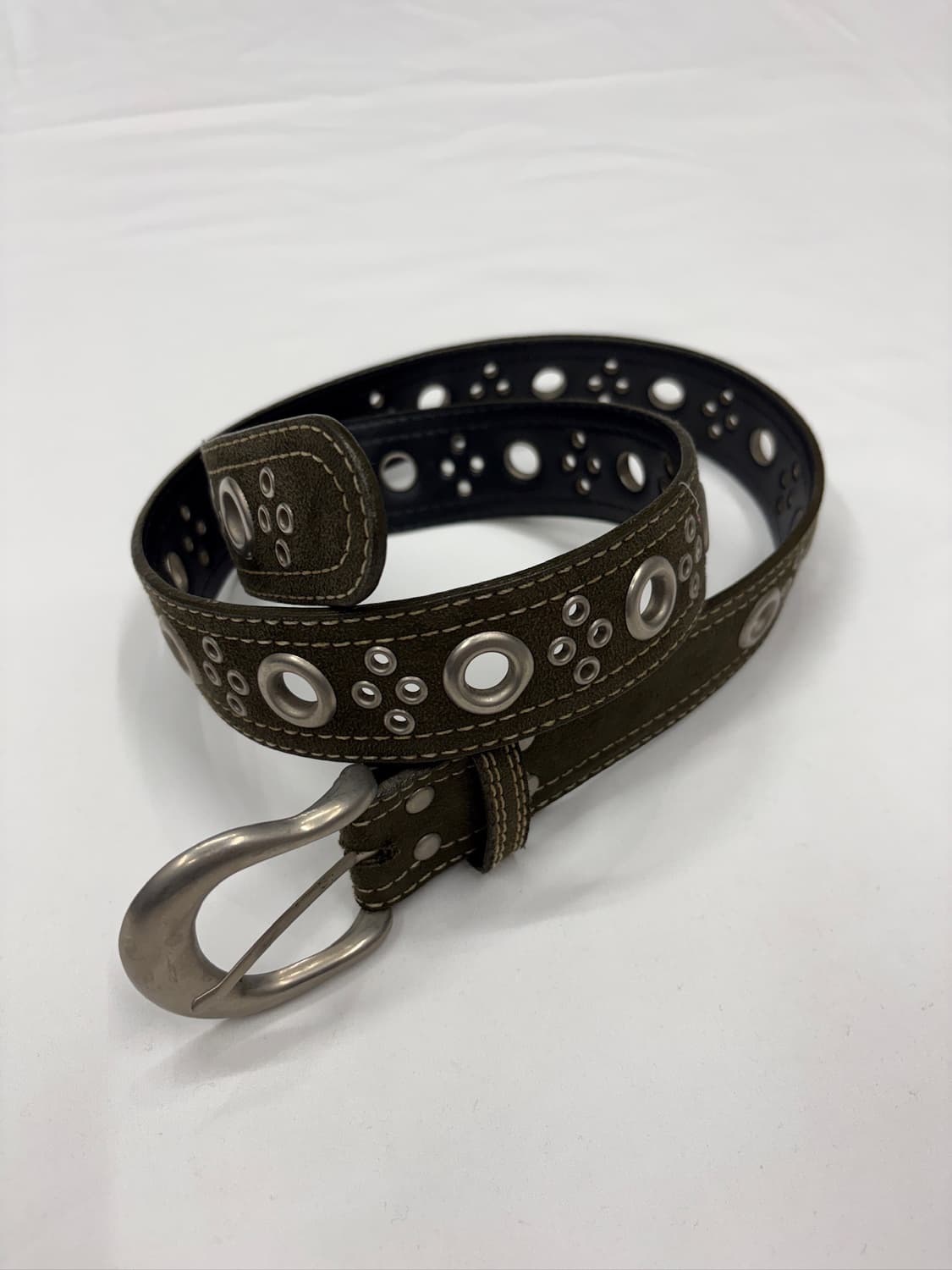 빈티지 펀칭 아일렛 카키 웨스턴 레더 벨트 상품이미지1