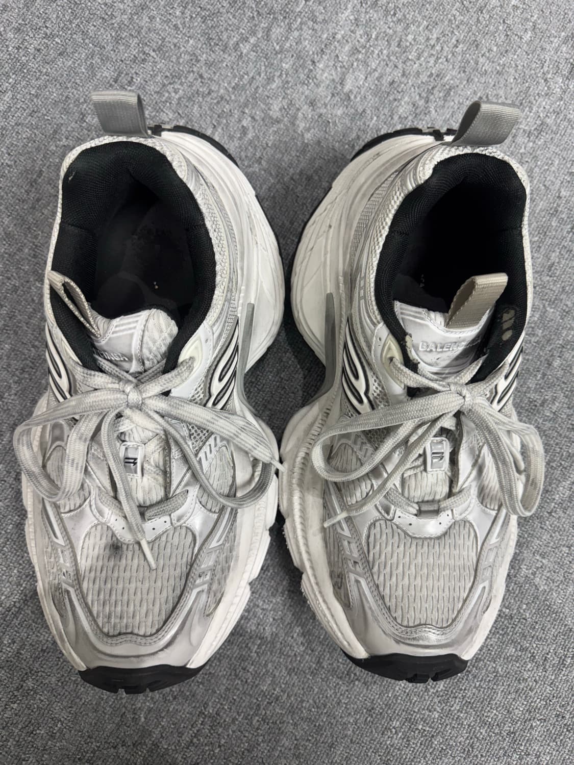 발렌시아가 10XL 화이트 42 (리모트오더 제품) 상품이미지1