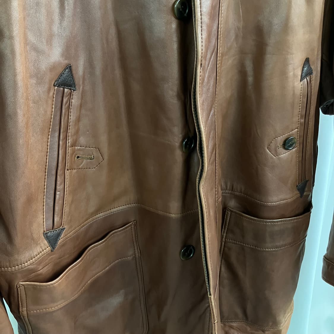 인터메조 양가죽 하프 코트 상품이미지4