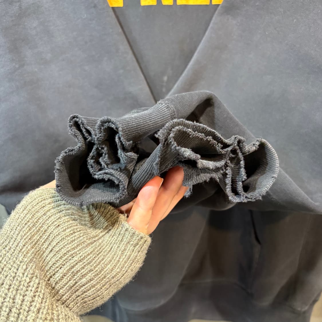 [XL] SUPREME 슈프림 바시티 후드 스웨트  상품이미지4