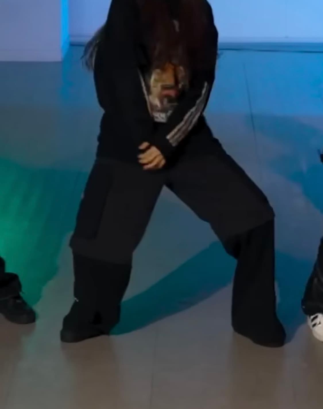 더뮤지엄비지터 팬츠 상품이미지3