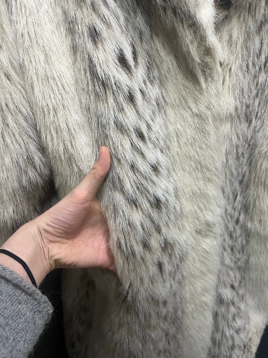 Leopard eco fur long coat 상품이미지4