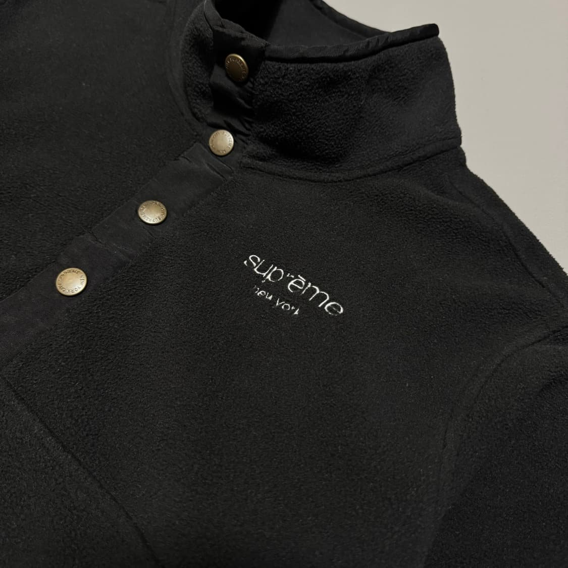 슈프림(SUPREME) 16fw 블랙 폴라텍 플리스 컬러블록 스냅 풀오버 상품이미지5