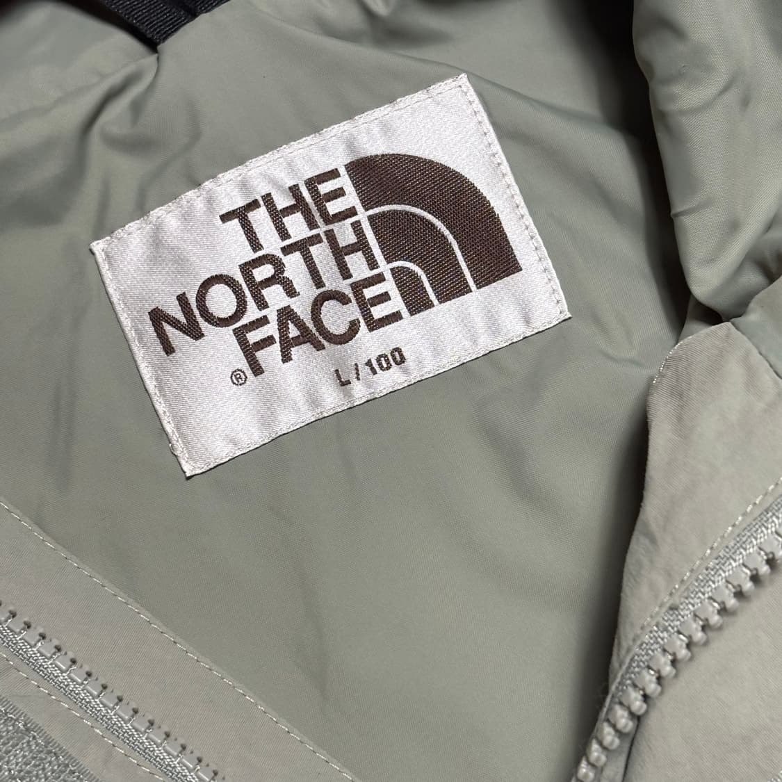 L 노스페이스 나일론 바람막이 상품이미지4