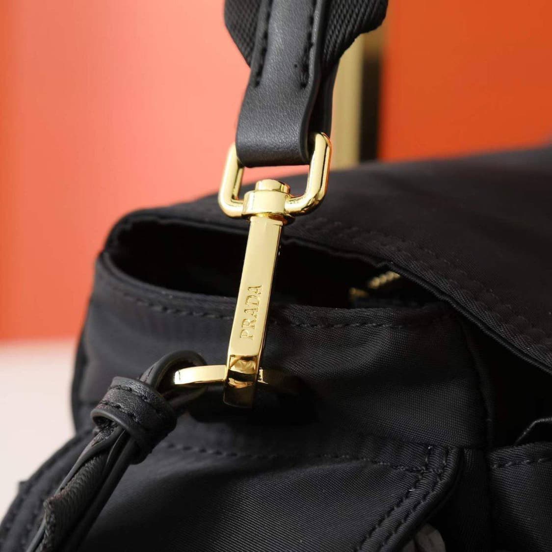 프라다 익스플로어(Prada Explore) 숄더백
 상품이미지8