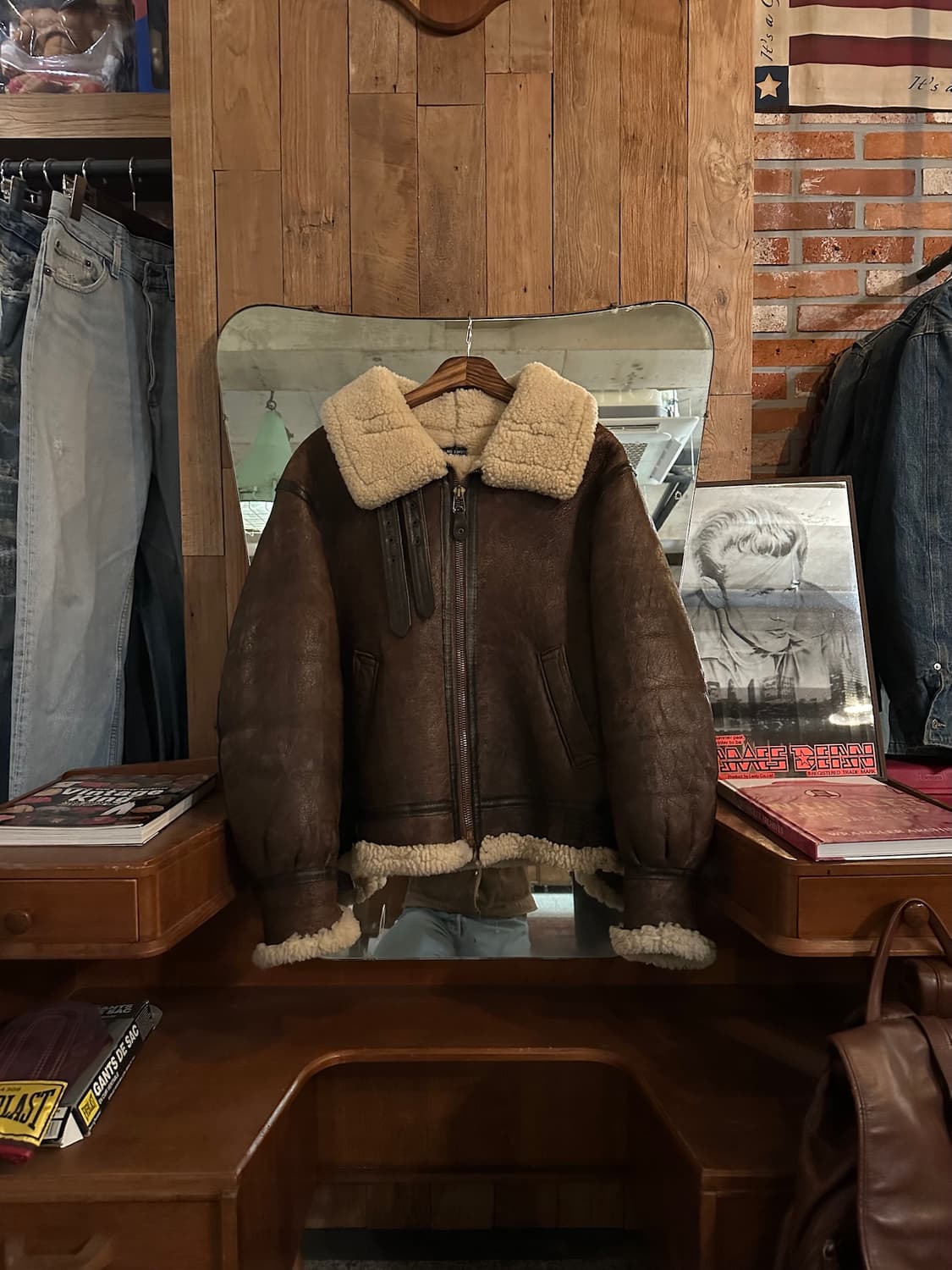 USA AVIREX 아비렉스 B-3 무스탕 가죽 자켓 상품이미지1