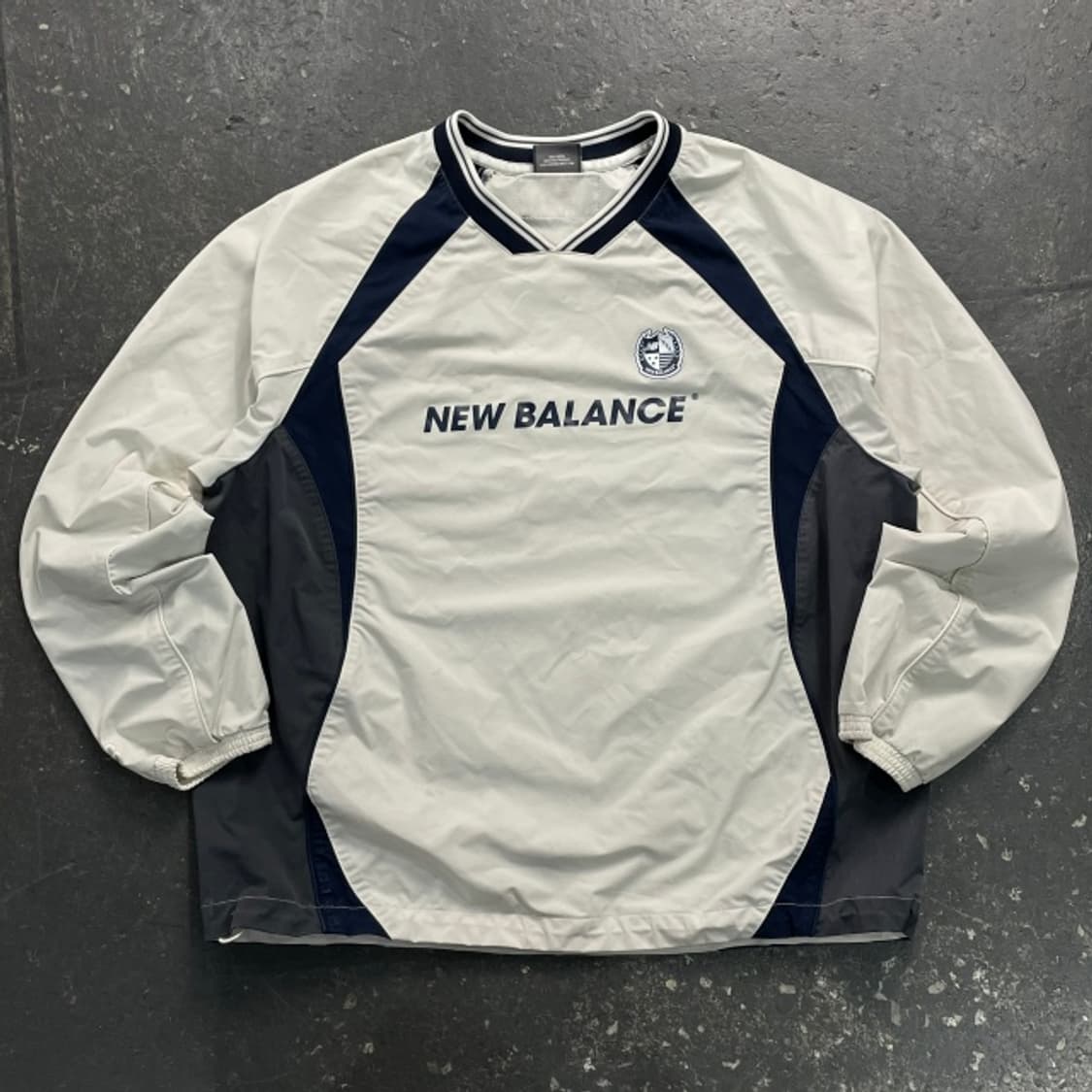 100 뉴발란스 우븐 피스테 웜업 상품이미지1