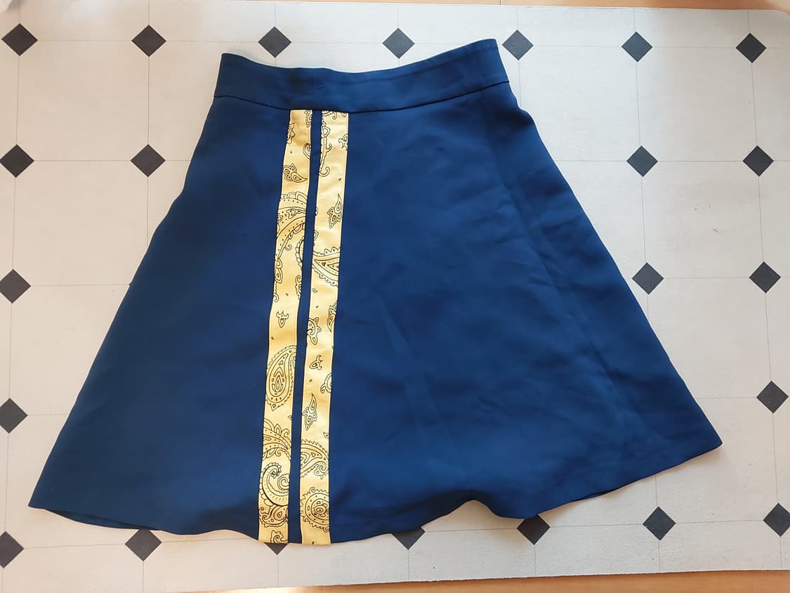 퓨처레트로 FUTURETRO 네이비 스커트S 상품이미지5