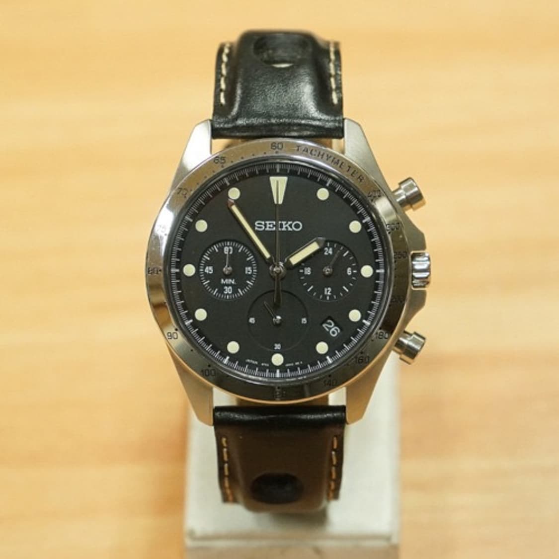 세이코 x 나노 유니버스 크로노그래프 쿼츠 시계 상품이미지1