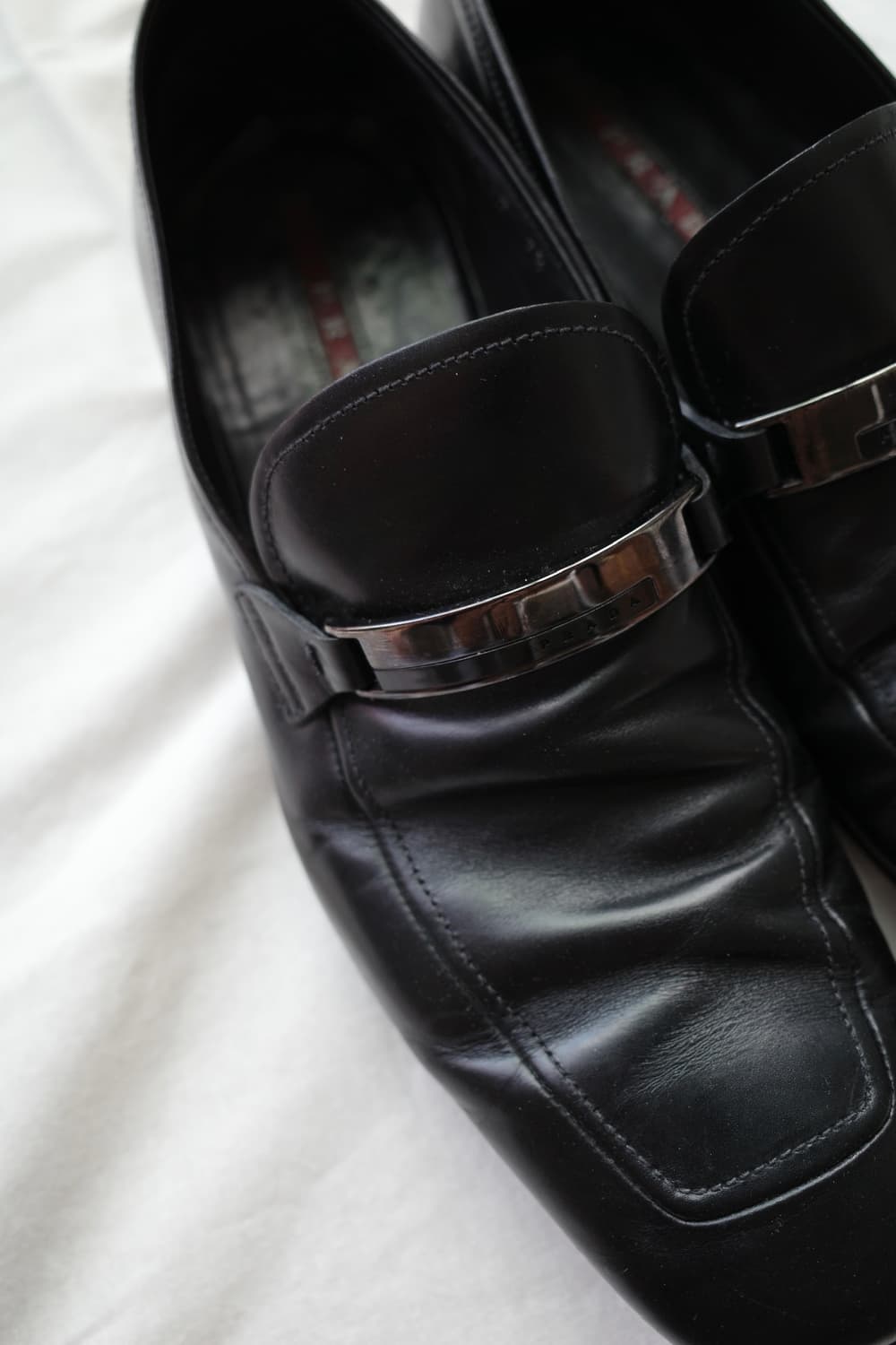 Prada Sports Silver Tab Loafers 상품이미지4