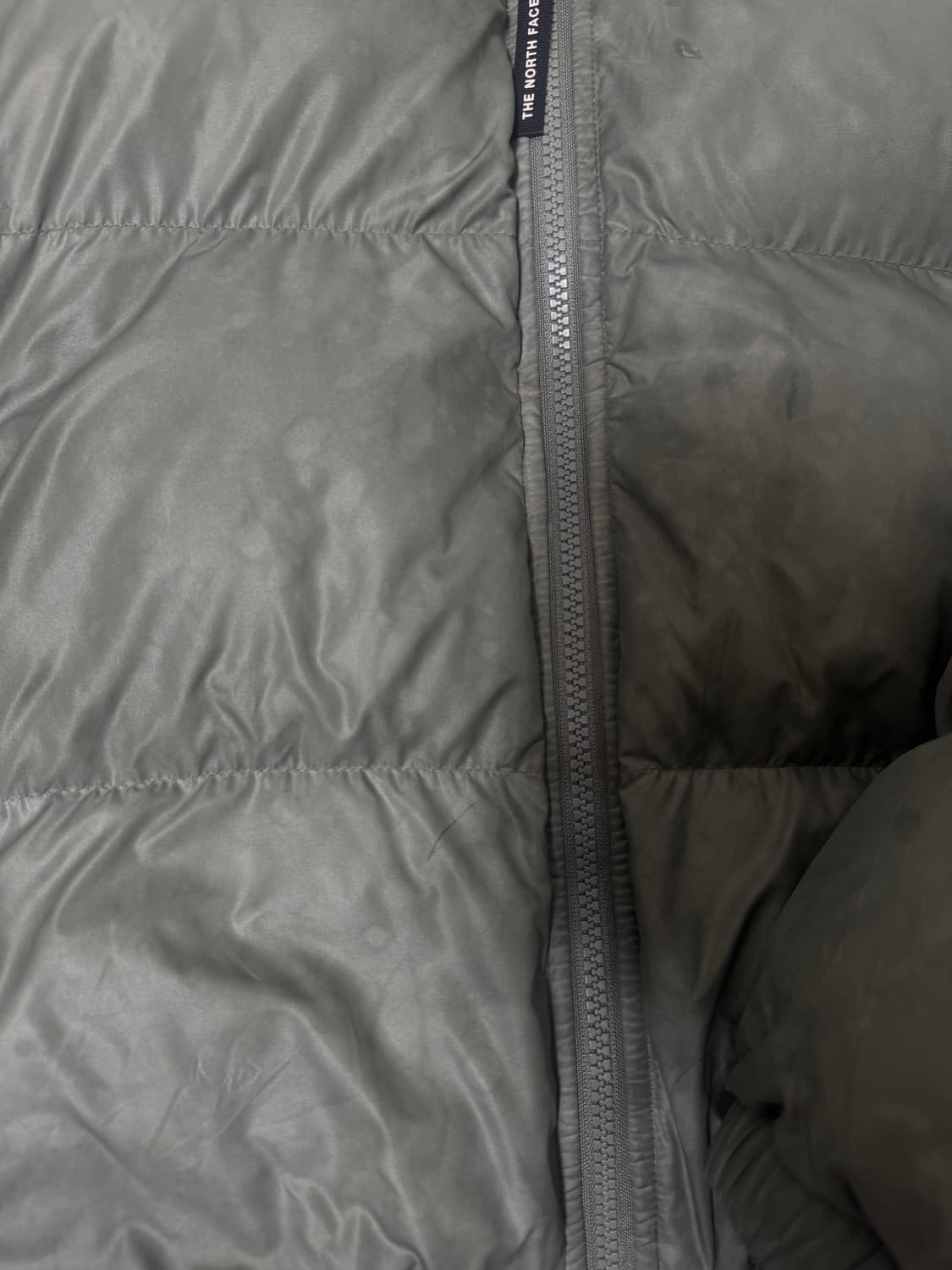 노스페이스 눕시 온 볼 자켓 카키 팔아요! 상품이미지3