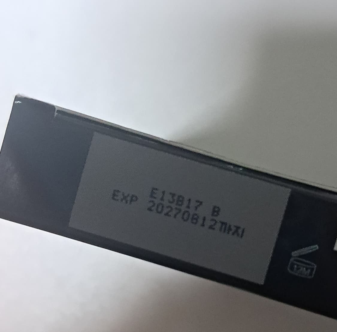 헤라 실크스테이 21n바닐라 (미개봉) 상품이미지3