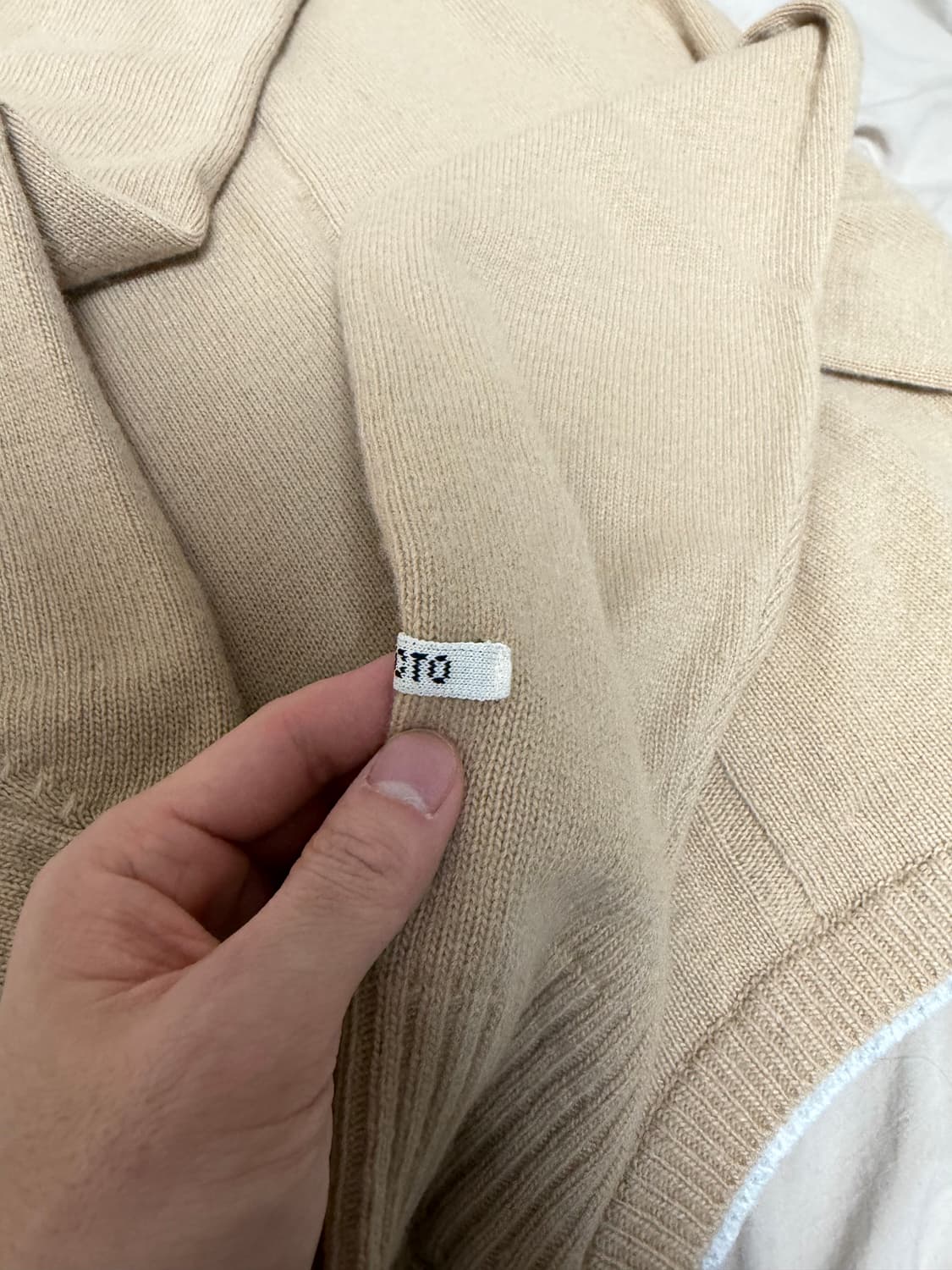 렉토 더블레이어드 니트 판매합니다 상품이미지3