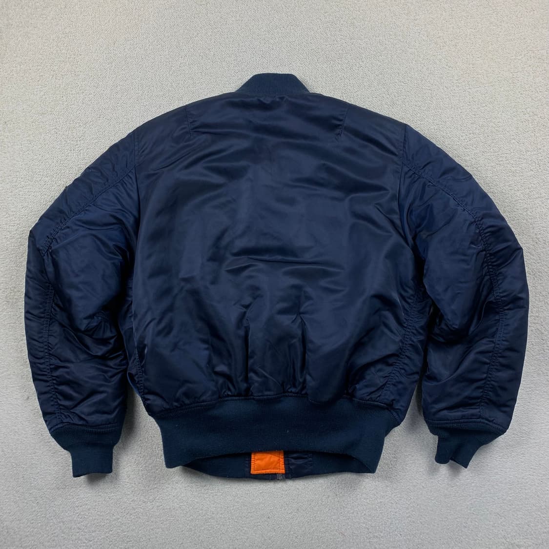 알파인더스트리 나사 패치 MA-1 항공점퍼 네이비  상품이미지2
