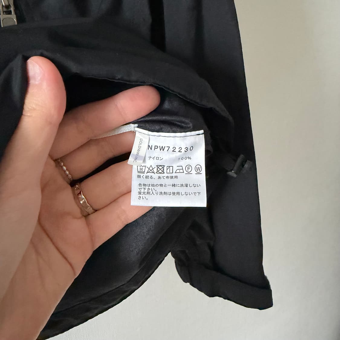 노스페이스 일본판 바람막이 NPW72230 상품이미지4