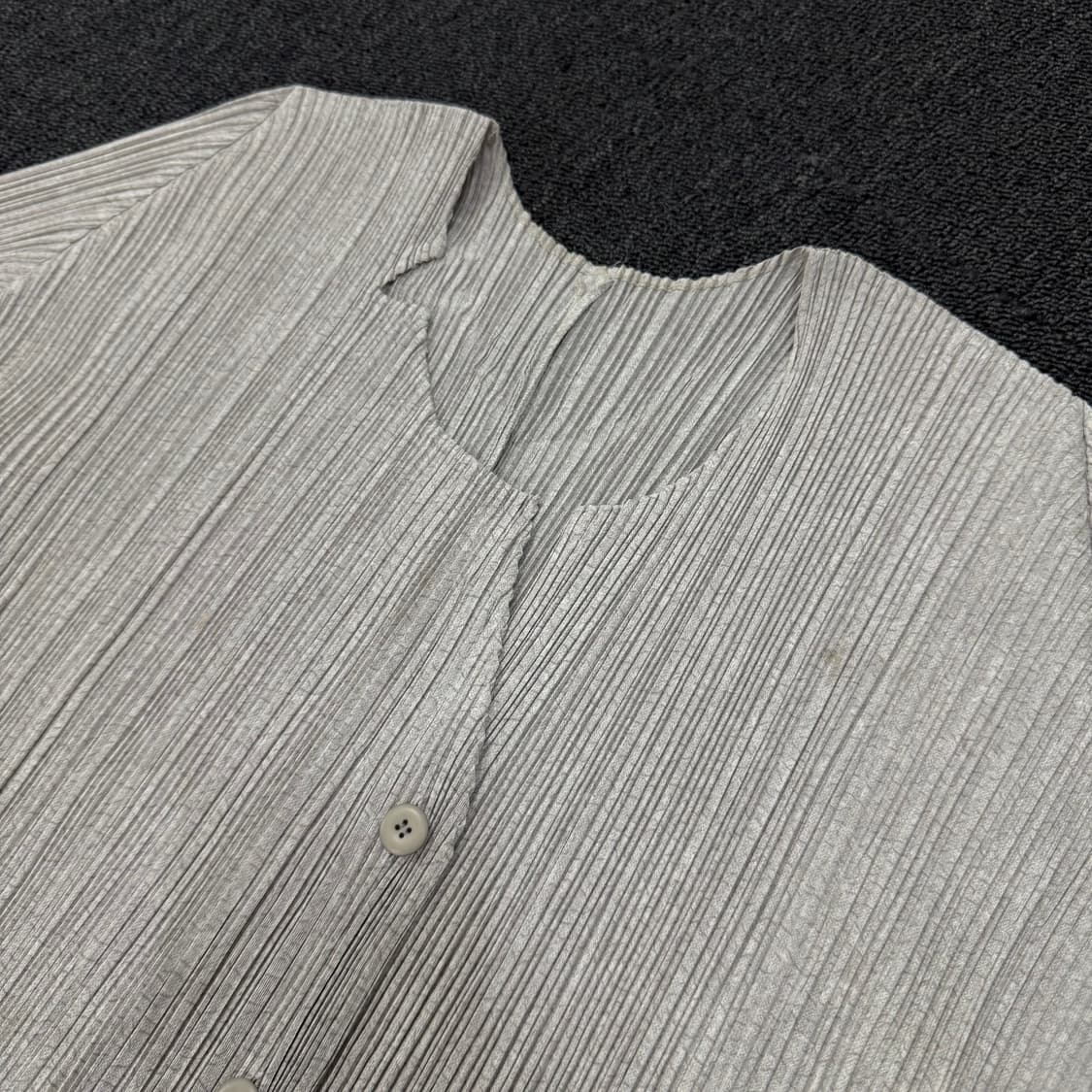 이세이미야케 플리츠플리즈 롱 가디건 상품이미지4