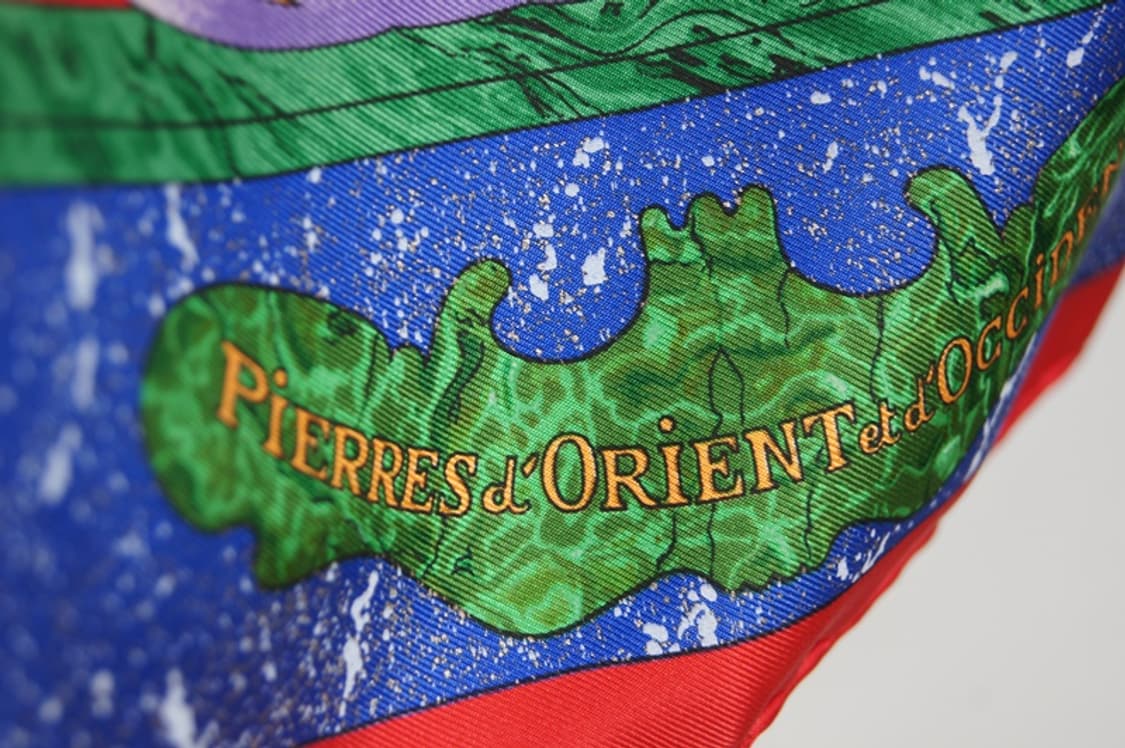 에르메스 정품 실크 스카프 카레 PIERRES 상품이미지7