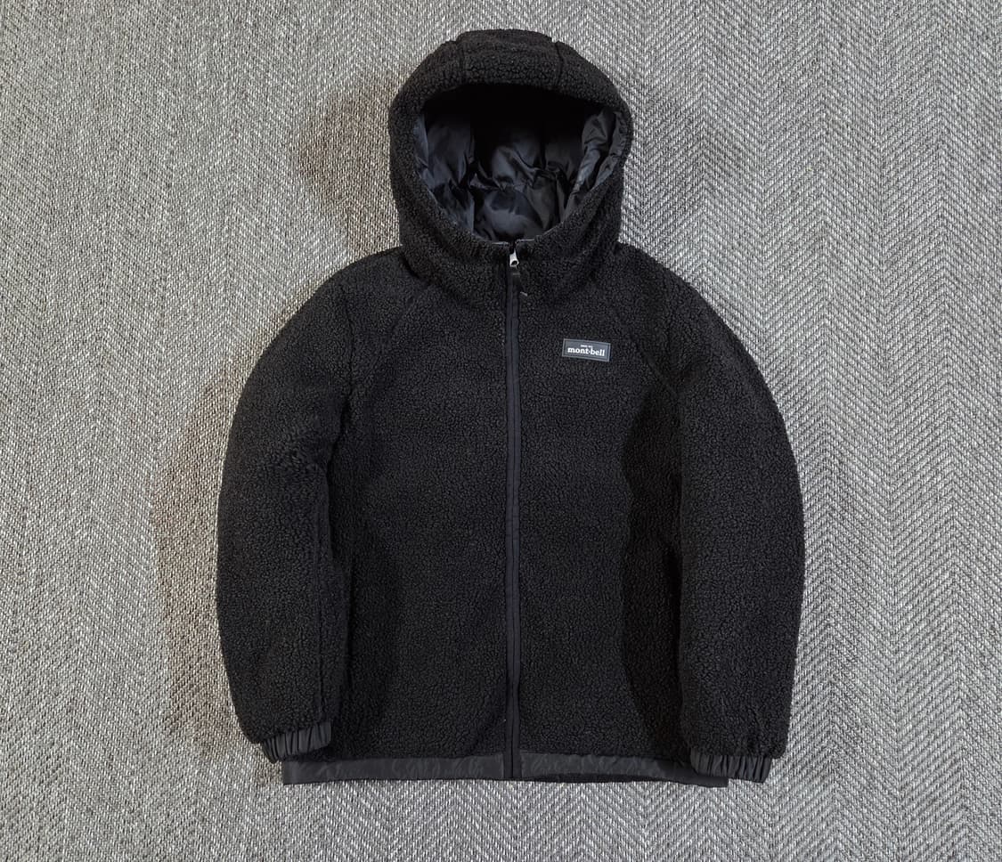 몽벨 mont-bell 블랙 리버시블 패딩 상품이미지3