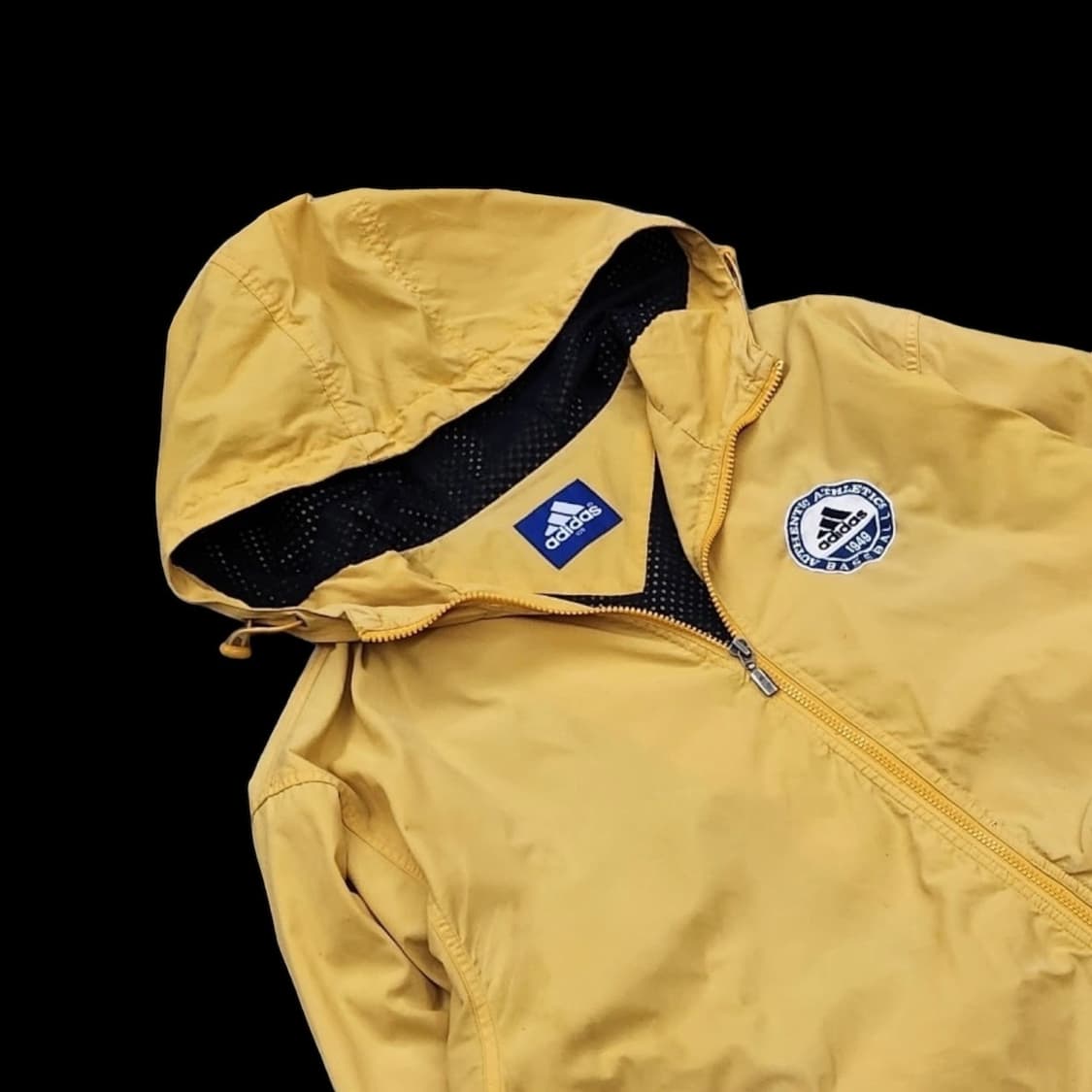 아디다스 올드스쿨 빅로고 바람막이 자켓 상품이미지3