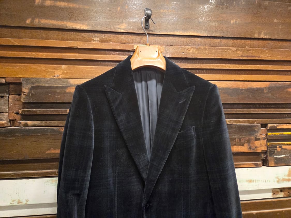 에르메네질도 제냐 꾸띄르 벨루어자켓 상품이미지2