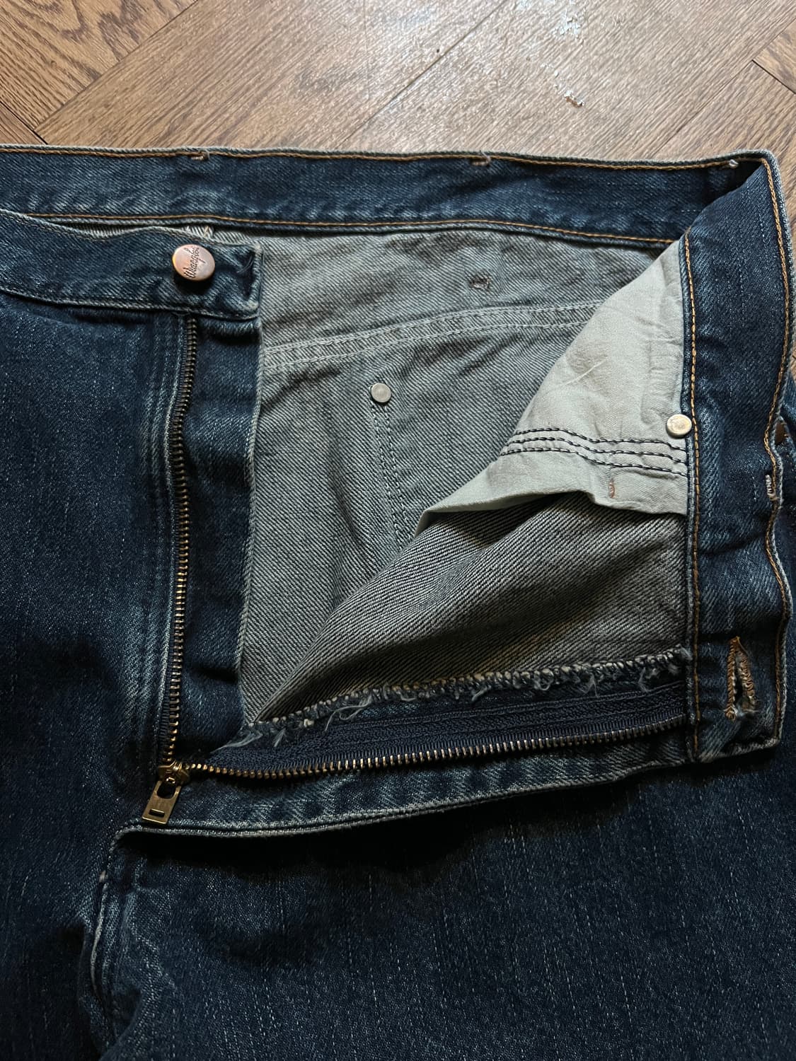 [36]랭글러 USA 스트레이트핏 빈티지 워싱 데님 팬츠 상품이미지3