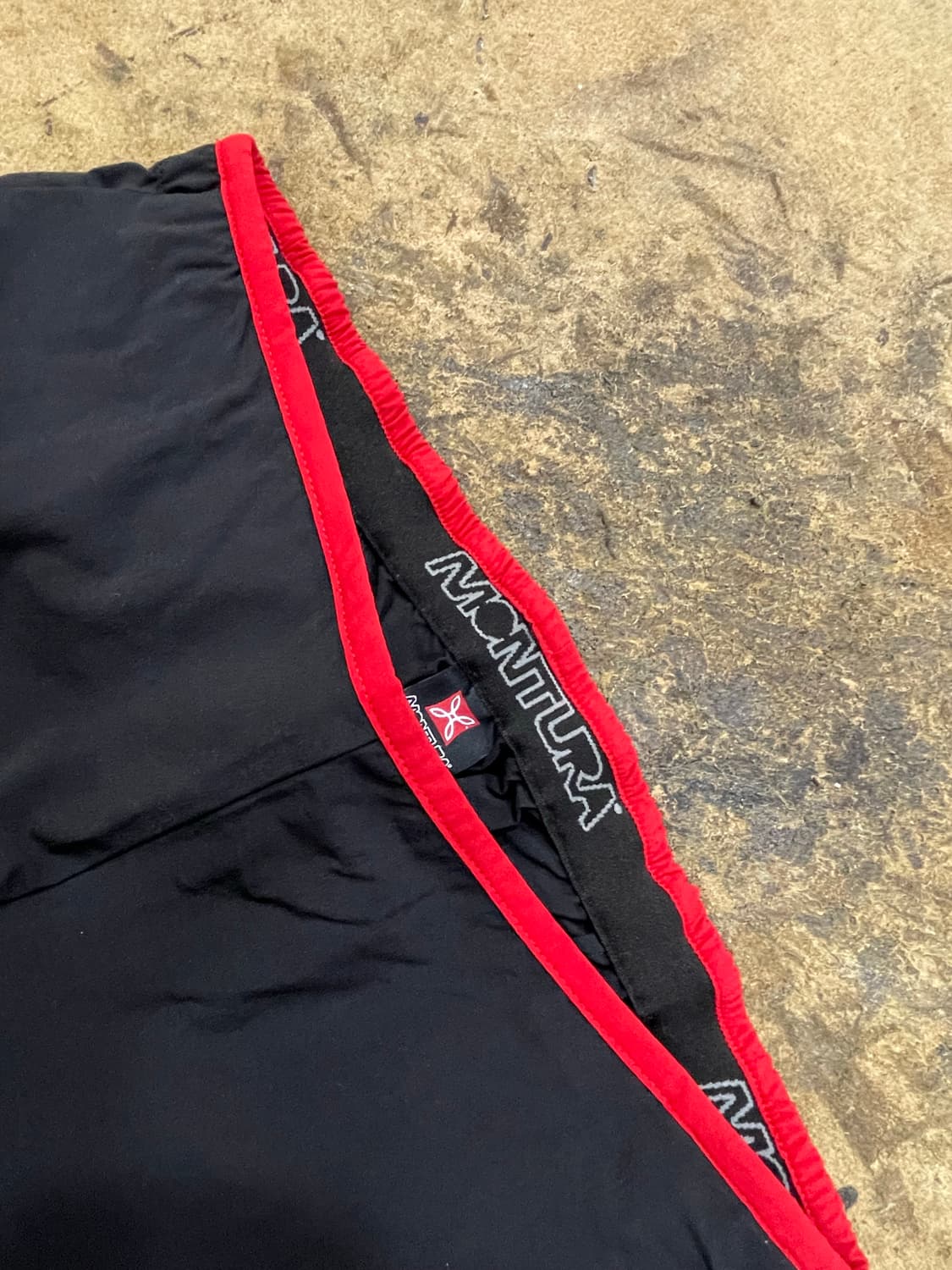 몬츄라/블랙 바스락팬츠(30“) 상품이미지3