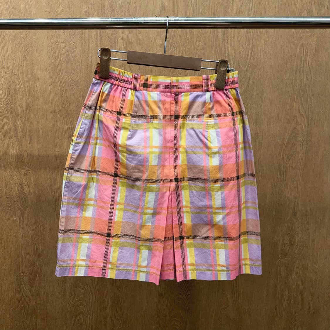 크리스찬 디올 스포츠 타탄 체크 패턴 D링 장식 디테일 A라인 핑크 상품이미지3