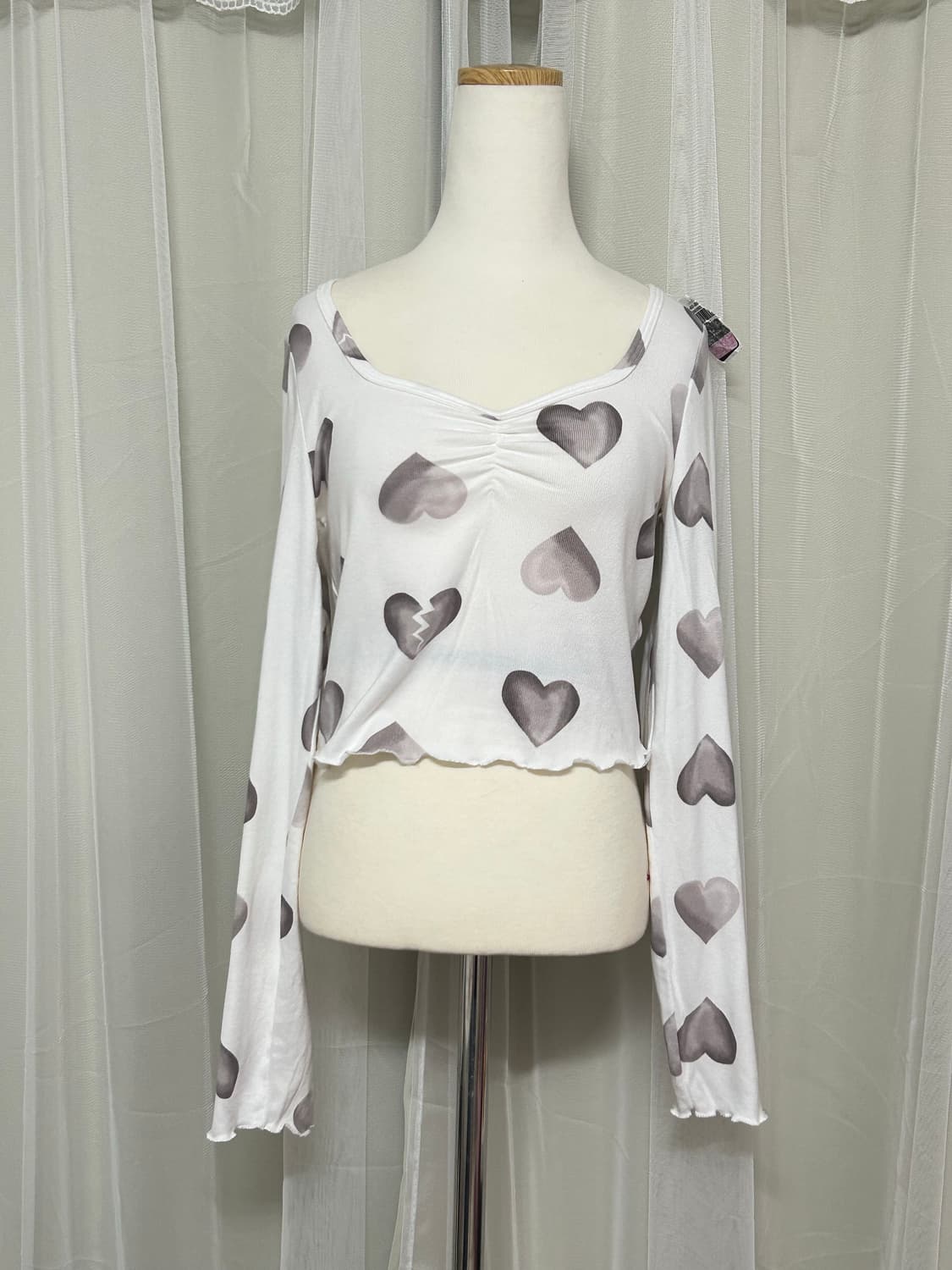 Gilly hicks 하트도트 크롭탑 상품이미지1