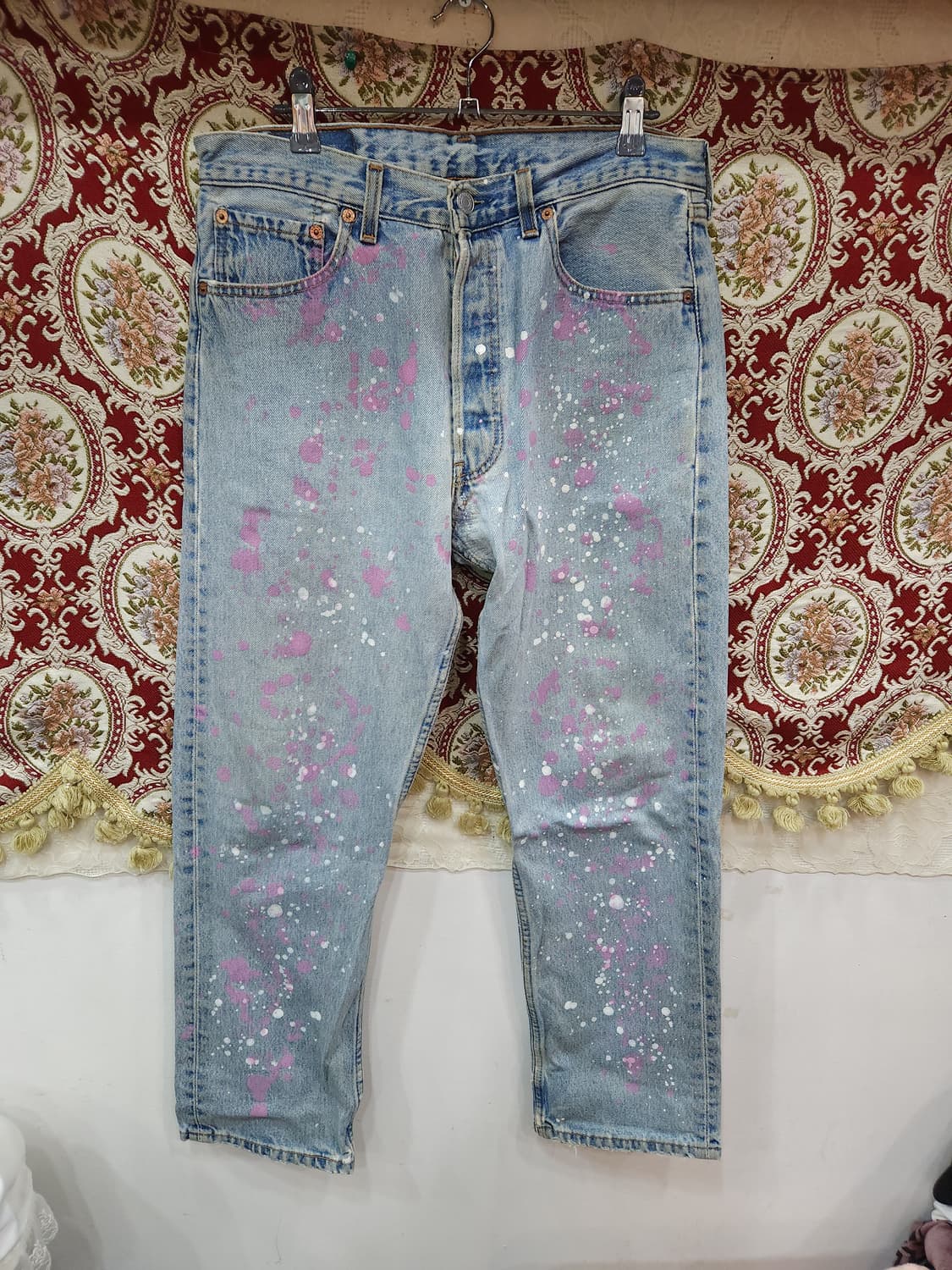 리바이스 90s 501 usa 페인팅 리메이크 데님팬츠

 상품이미지1