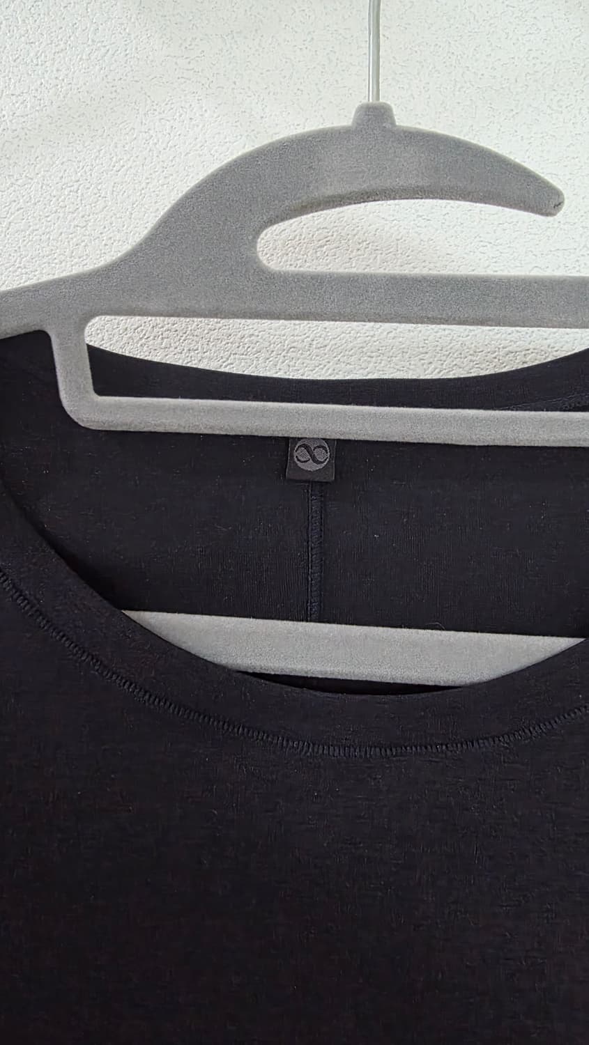 새제품/위뜨) Huit 포켓 티셔츠 L 상품이미지4