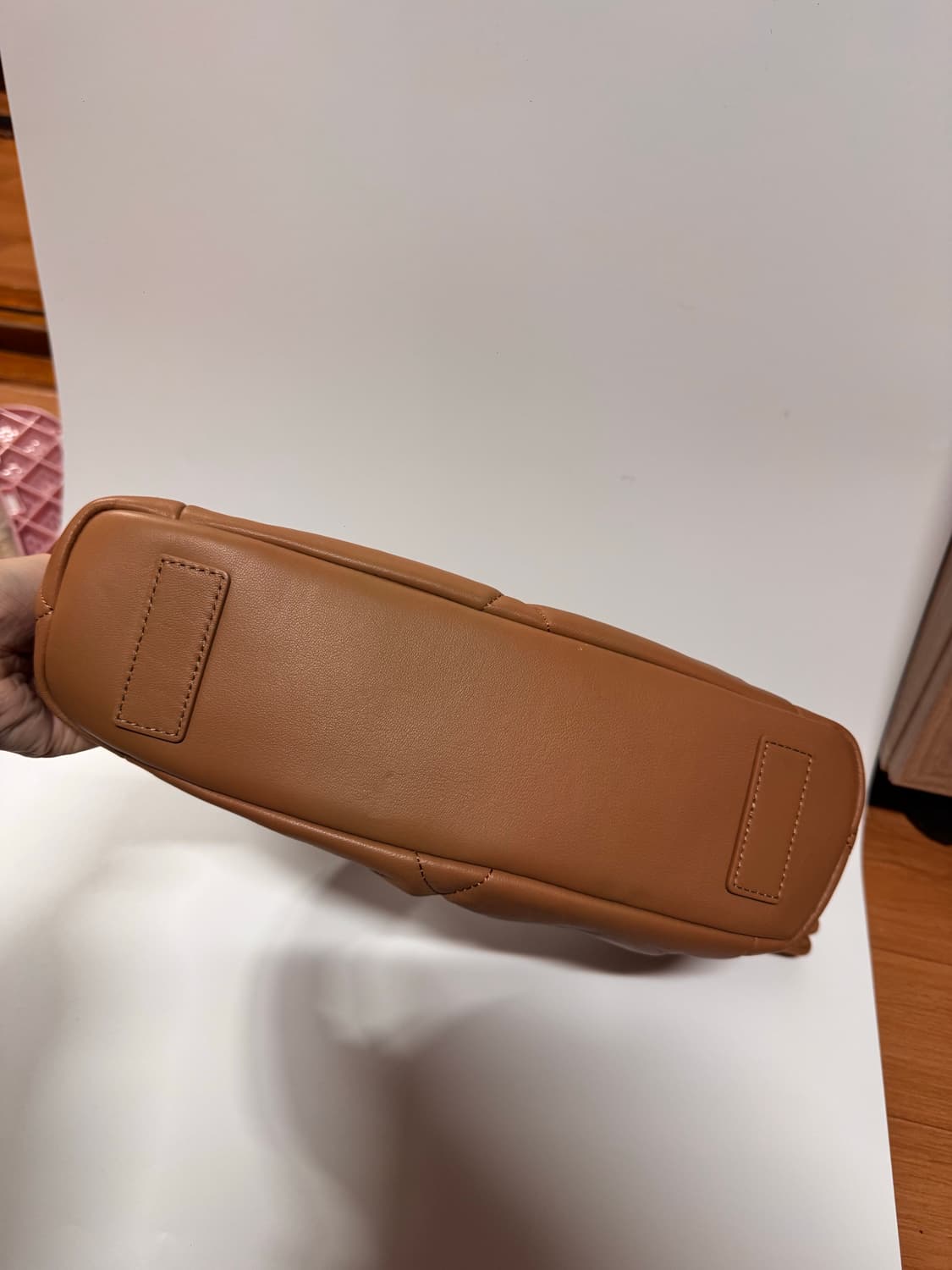 ST.JOHN 퀼팅 퍼프 호보백 브라운 상품이미지2