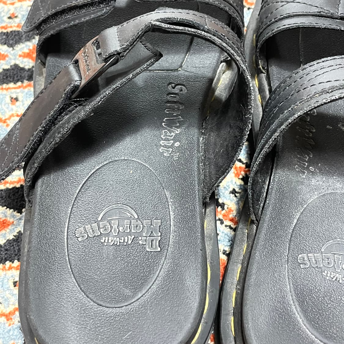 닥터마틴 칠튼 샌들 슬리퍼 블랙 US7 상품이미지5