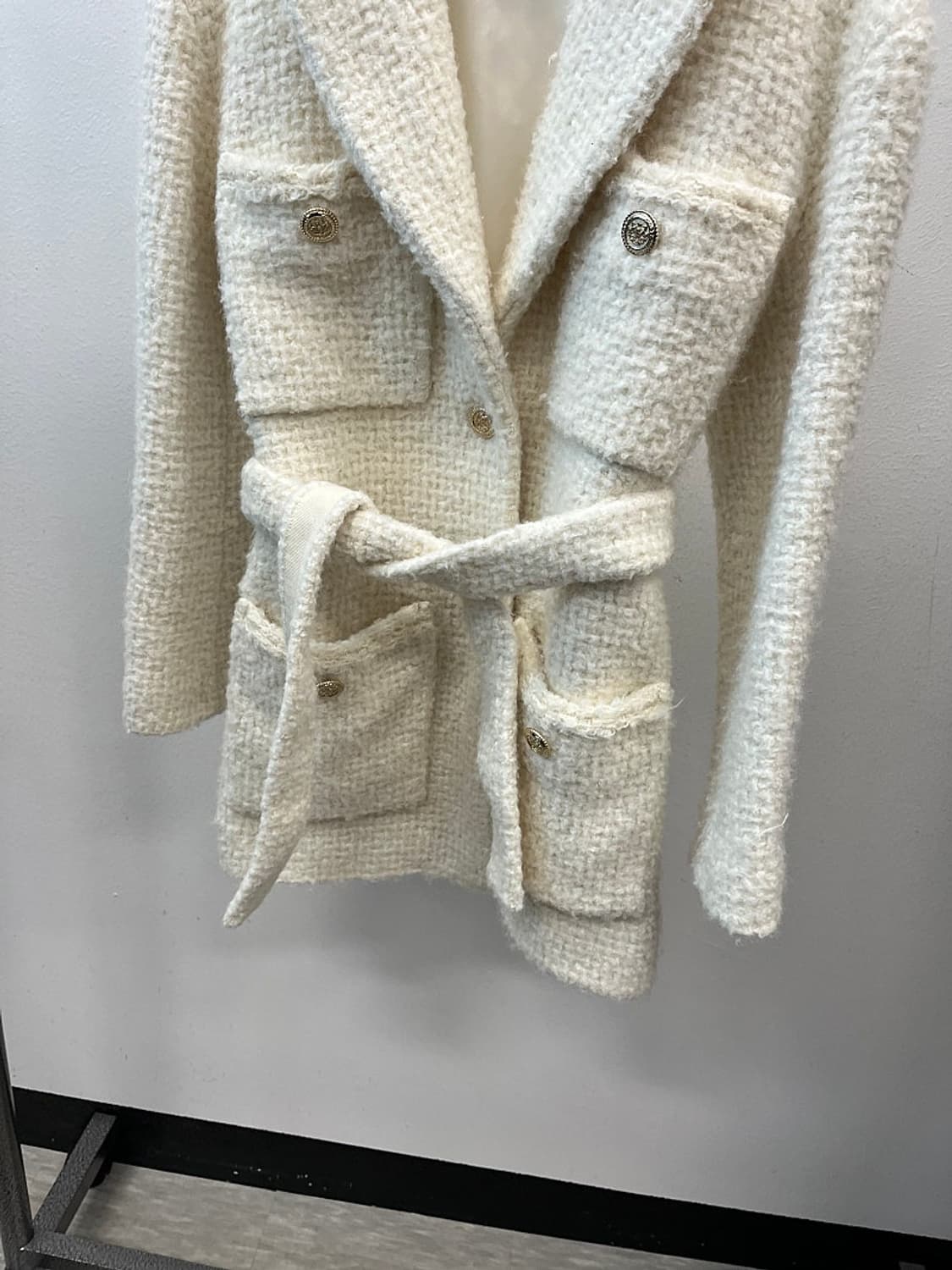 여)  마쥬 벨티드 트위드코트 
 상품이미지4