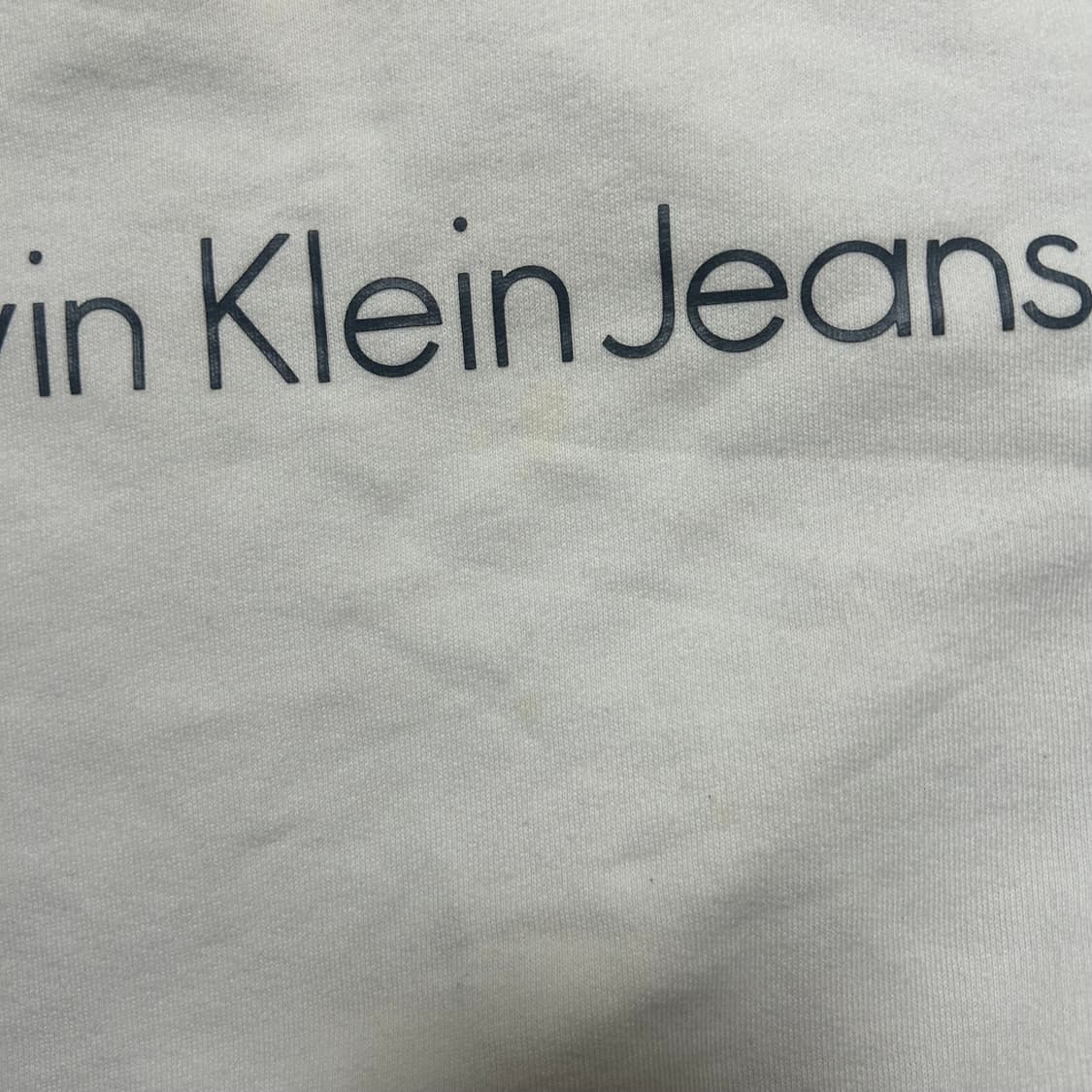 캘빈클라인 리폼 크롭 오프숄더 맨투맨m 상품이미지3