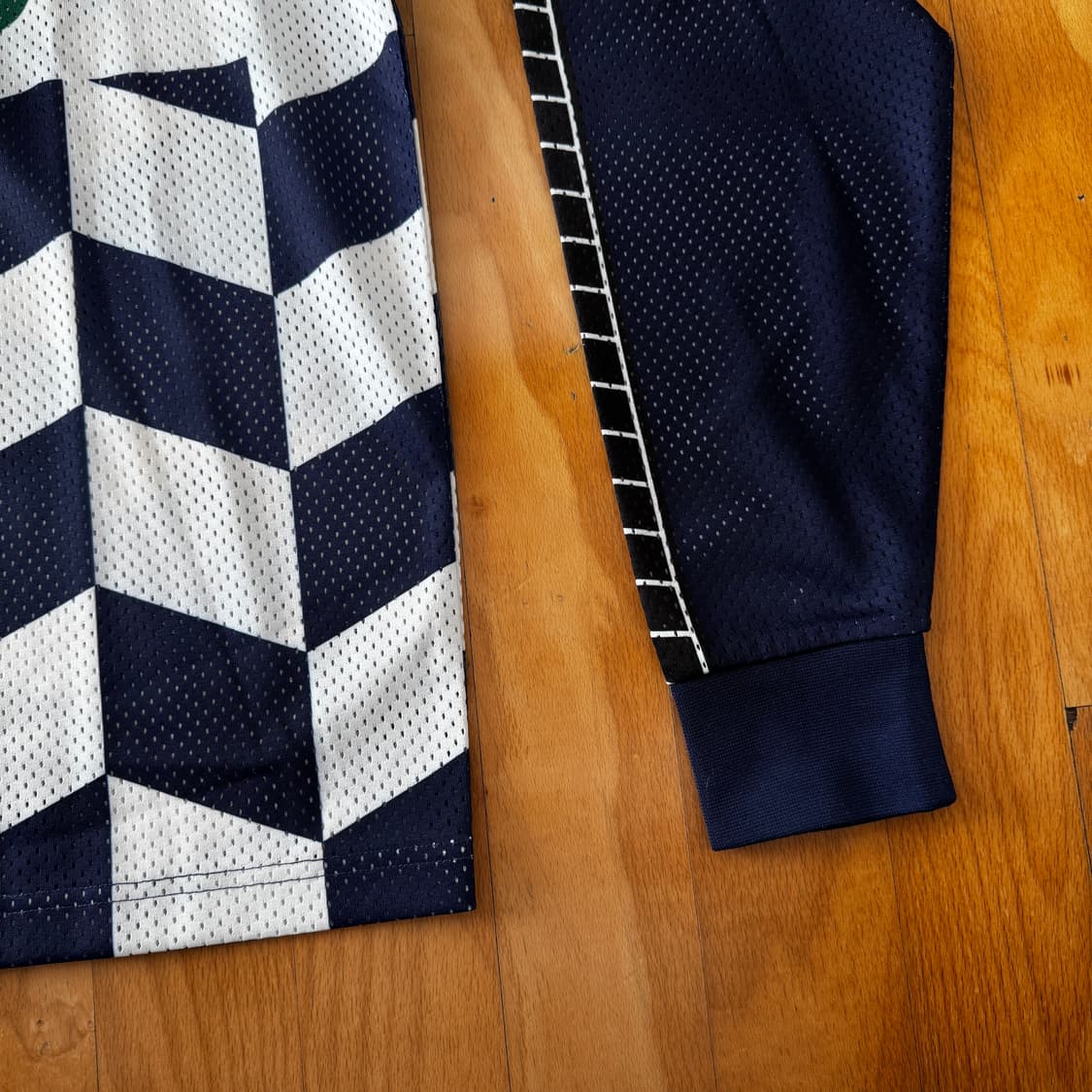 데우스 DEUS 메쉬 체커 져지 M 신품 상품이미지3