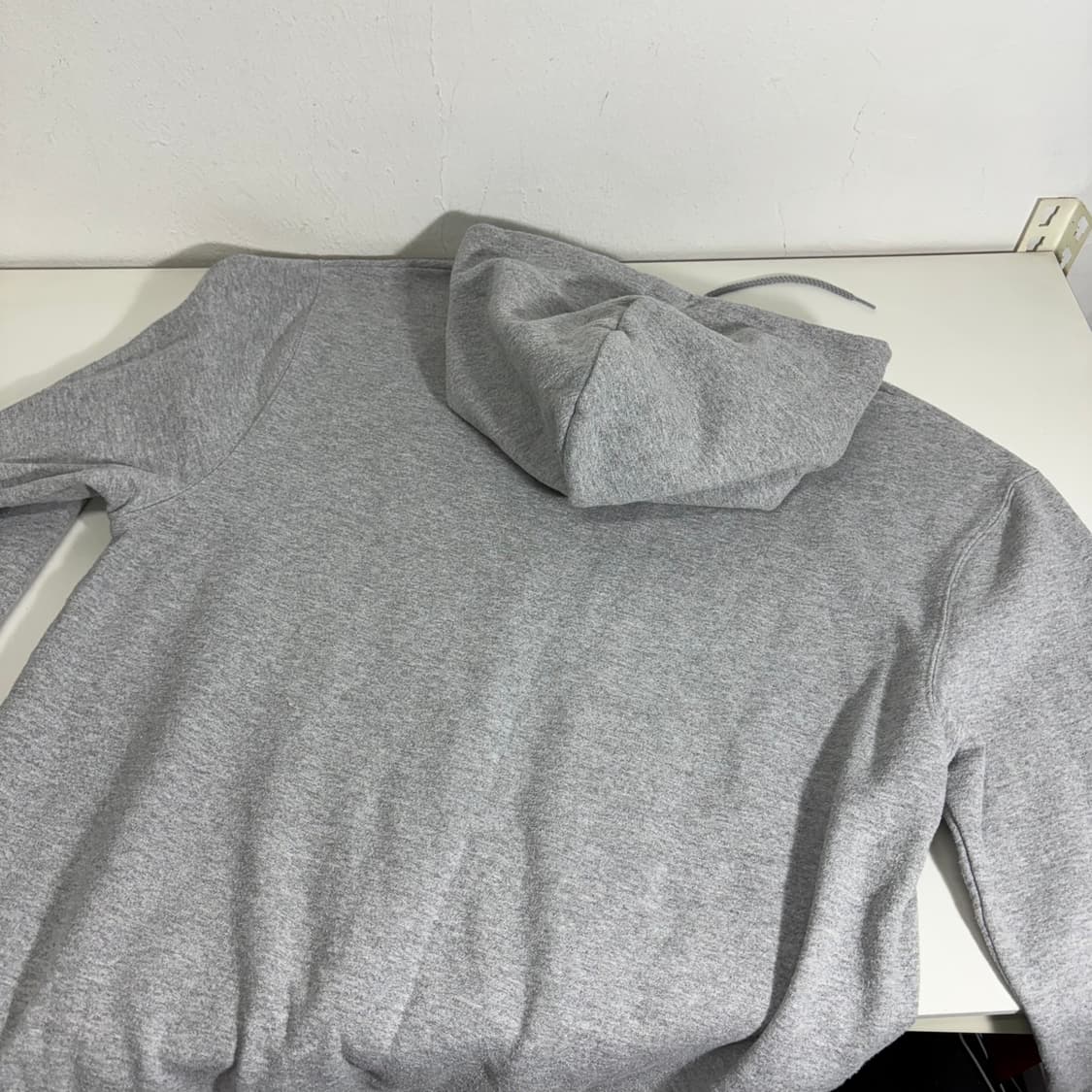 L 챔피온 USA 그레이 손목로고 루즈핏 코튼 후드티 상품이미지3