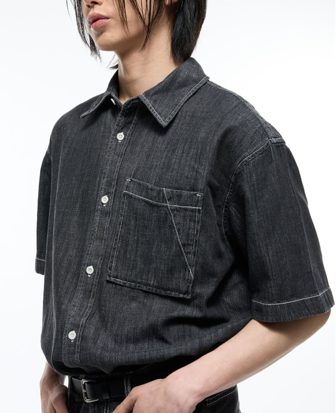 TNGT 워시그레이 오버핏 데님 하프셔츠 
100 상품이미지5