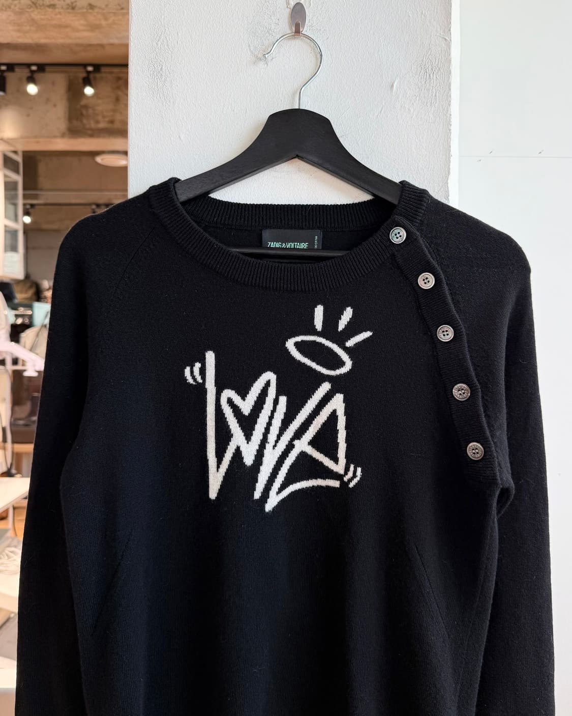 쟈딕앤볼테르 블랙 러브 캐시미어 니트  상품이미지3