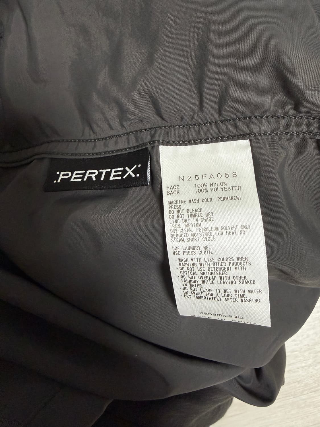 노스페이스 퍼플라벨 퍼텍스 언리미티드 코치자켓 그레이 상품이미지5