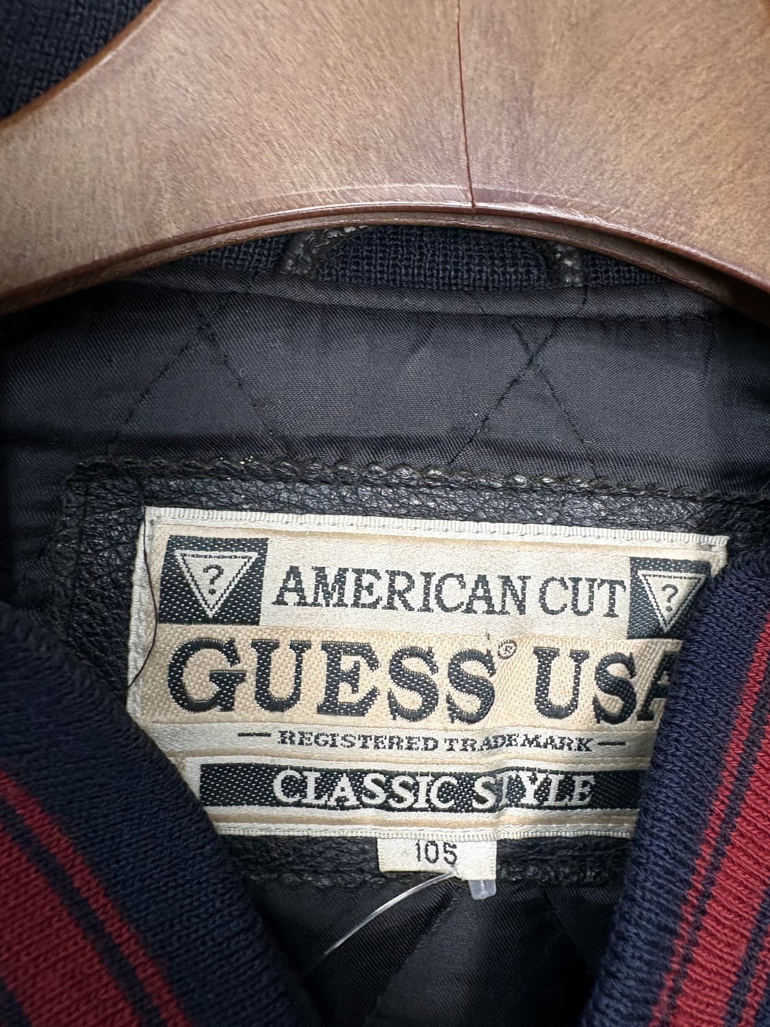 게스 암레더 1955 투어 바시티자켓 A3626 상품이미지6