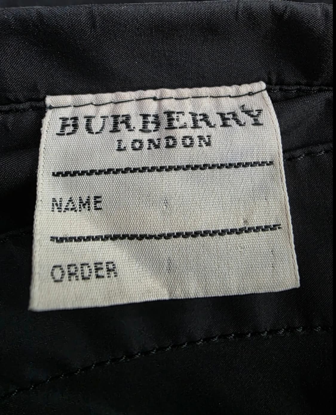 정품 버버리 런던 블랙 자켓 95 상품이미지9