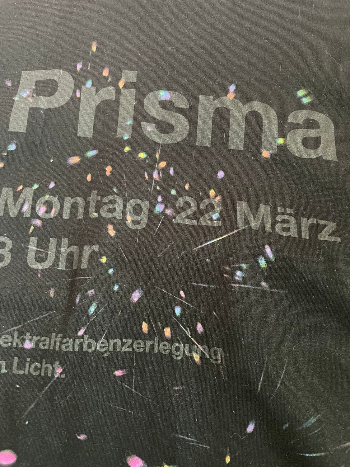 프리즈마 아트 그래픽 블랙 반팔  상품이미지2